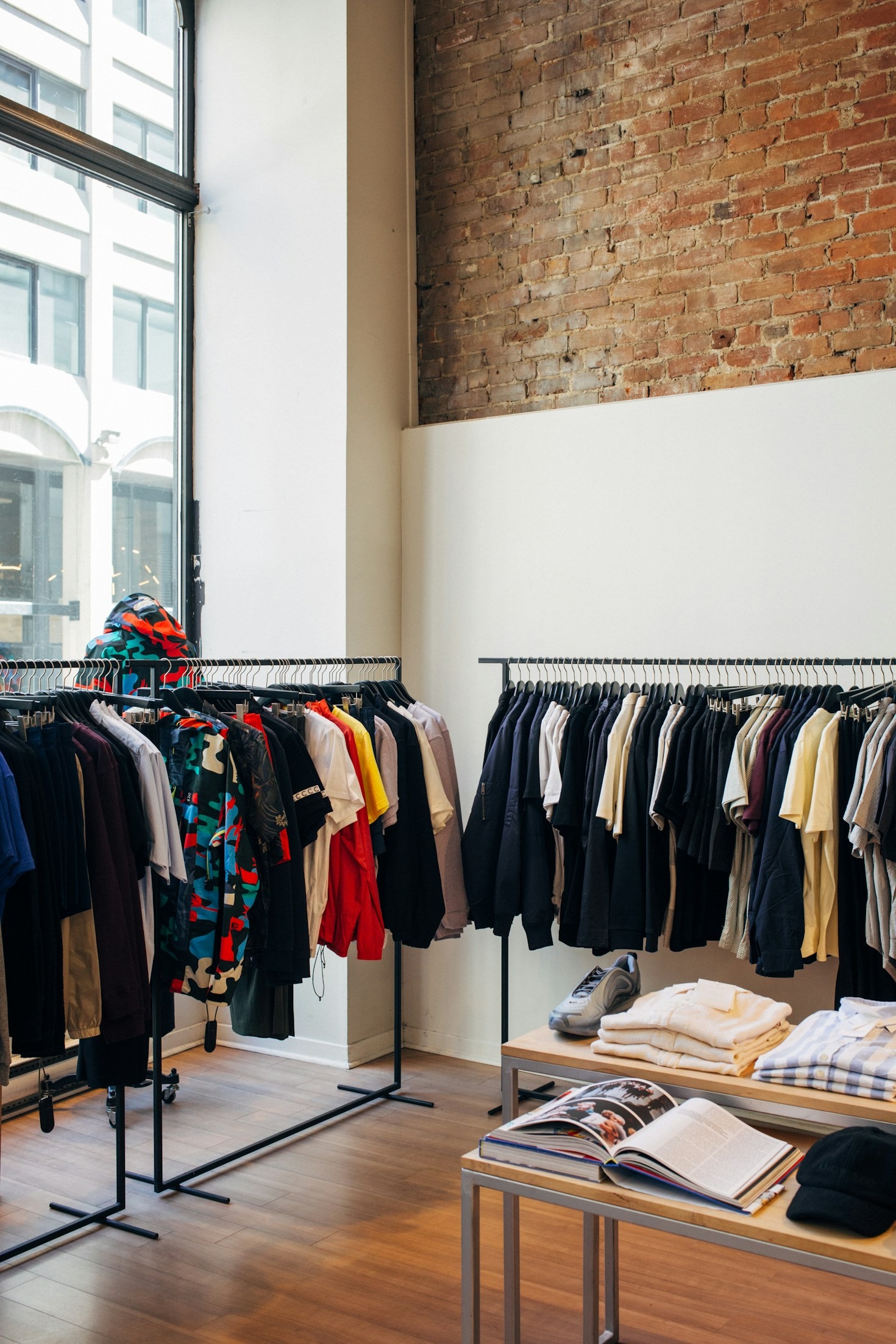Seasonal Trends: What to Wear This Year